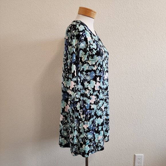 J.Jill Wearever Collection Dark Floral Black Blue 3/4 Sleeve Stretchy Tunic PS - Picture 4 of 12